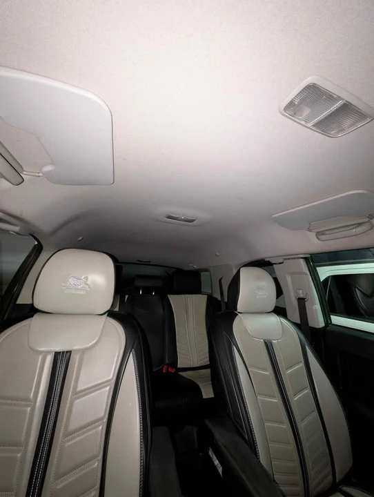 2012 Toyota FJ Cruiser - Image 7 of 7