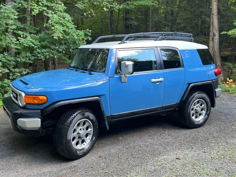 2012 Toyota FJ Cruiser - Image 5 of 9