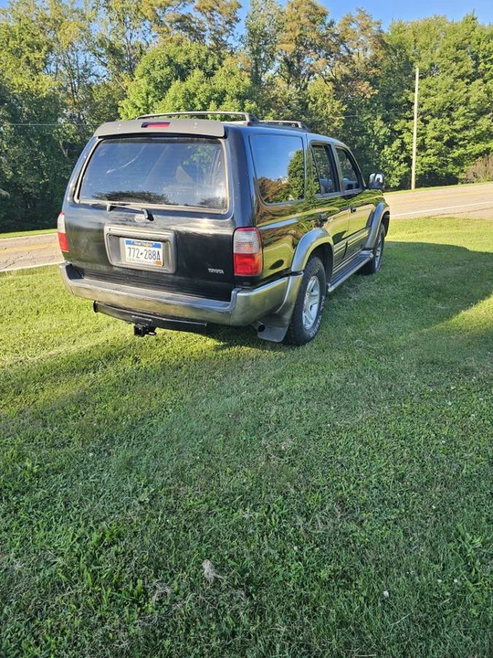 2000 Toyota 4Runner 3rd Gen - Image 2 of 9