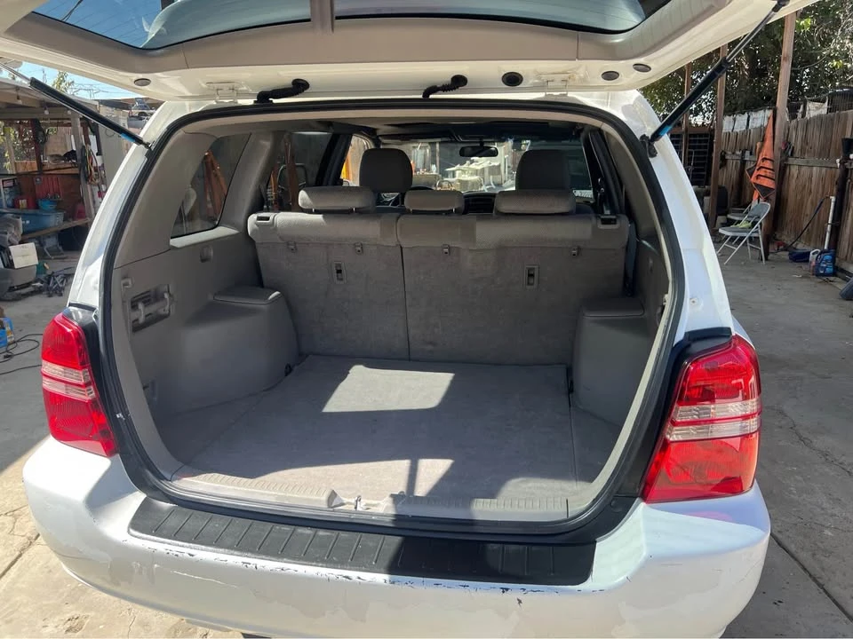 2002 Toyota Highlander - Image 6 of 7
