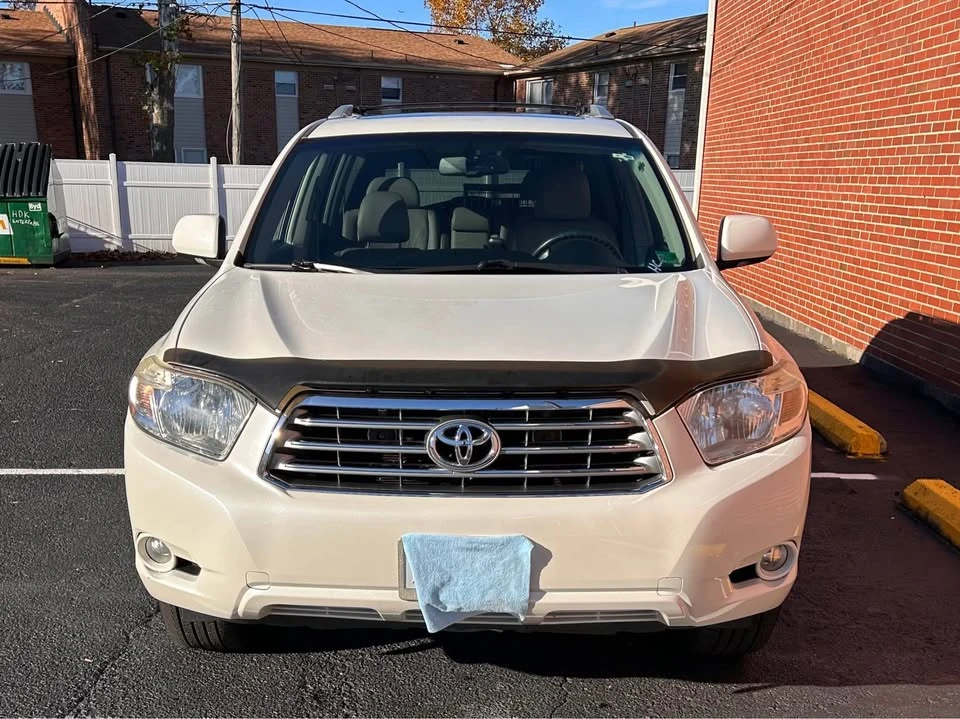 2009 Toyota Highlander - Image 2 of 9