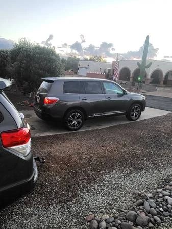 2013 Toyota Highlander - Image 4 of 18
