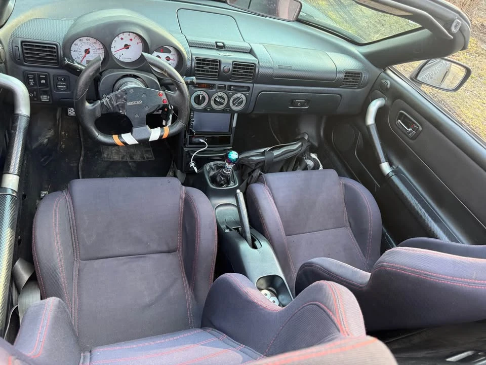 2001 Toyota MR2 Spyder/MR-S - Image 9 of 10