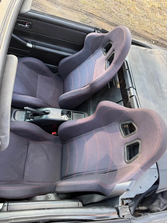2001 Toyota MR2 Spyder/MR-S - Image 10 of 10