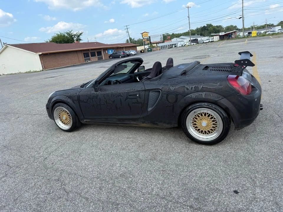 2001 Toyota MR2 Spyder/MR-S - Image 4 of 10
