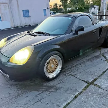 2001 Toyota MR2