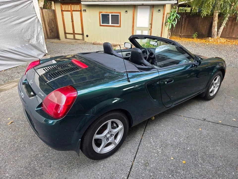 2002 Toyota MR2 Spyder/MR-S - Image 6 of 10