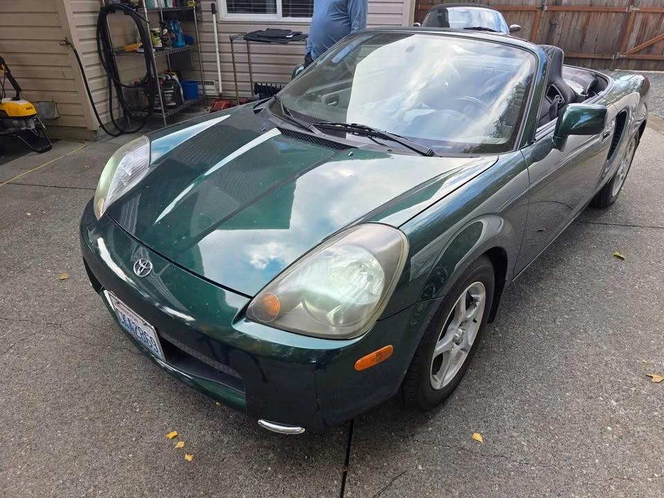 2002 Toyota MR2 Spyder/MR-S - Image 3 of 10