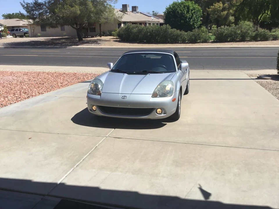 2003 Toyota MR2 Spyder/MR-S - Image 5 of 23