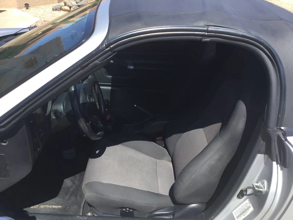 2003 Toyota MR2 Spyder/MR-S - Image 11 of 23