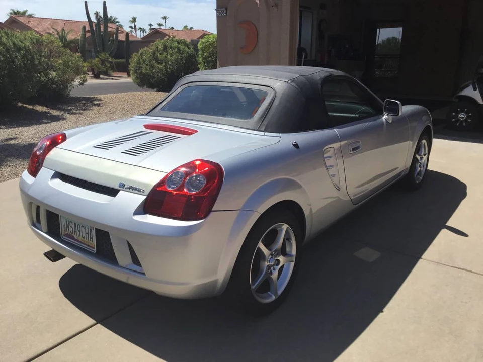 2003 Toyota MR2 Spyder/MR-S - Image 9 of 23
