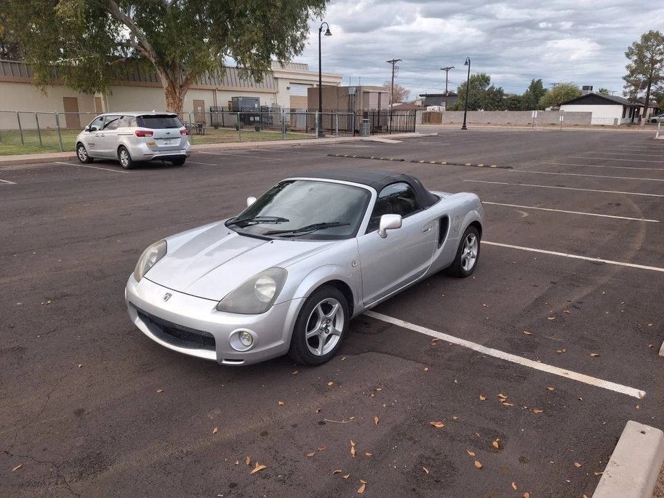 2000 Toyota MR2 Spyder/MR-S - Image 3 of 7