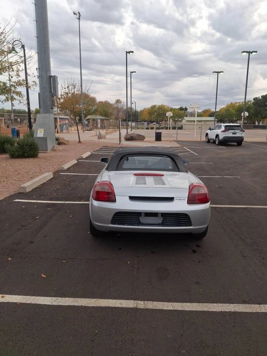 2000 Toyota MR2 Spyder/MR-S - Image 4 of 7