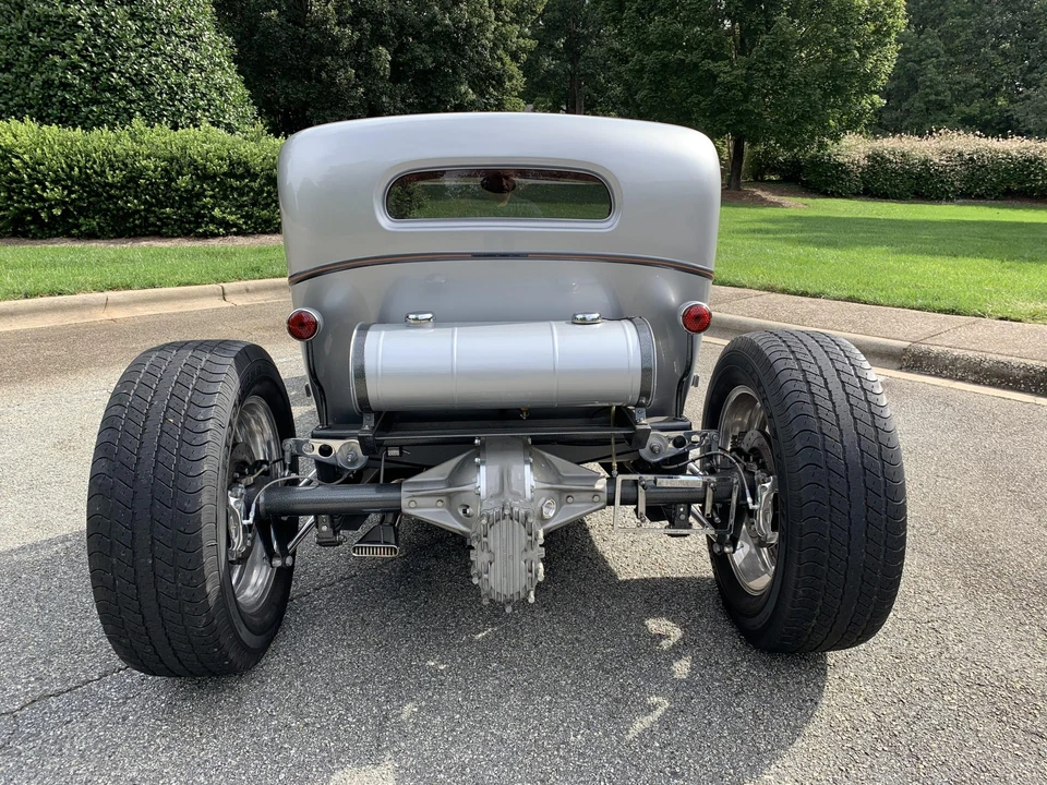 Ford Hot Rod - Image 5 of 31