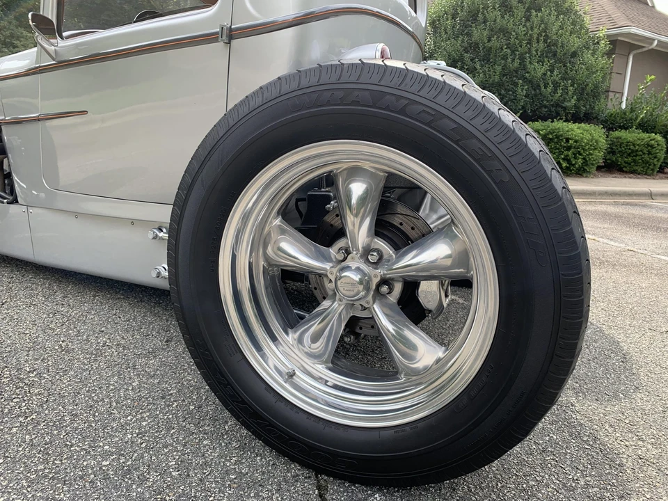 Ford Hot Rod - Image 21 of 31