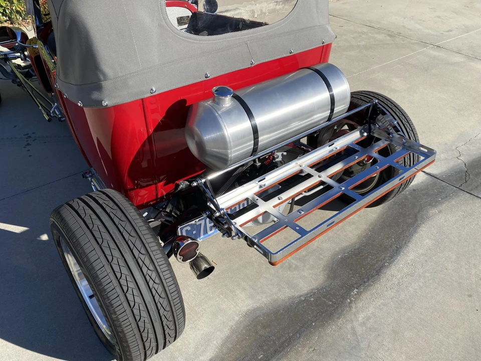 Ford Hot Rod - Image 31 of 31