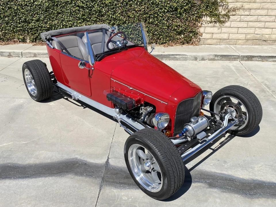 Ford Hot Rod - Image 15 of 31