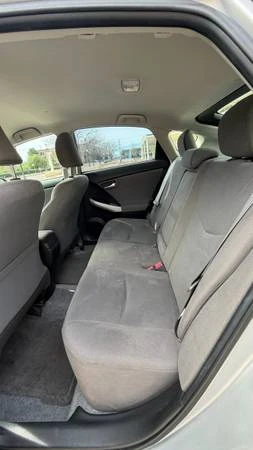 2015 Toyota Prius 3rd Gen - Image 7 of 9