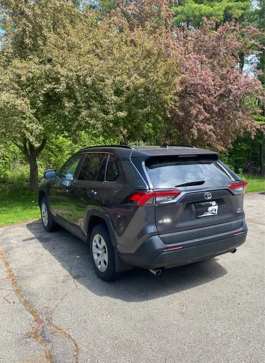 2021 Toyota RAV4 5th Gen - Image 2 of 3