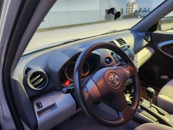 2011 Toyota RAV4 3rd Gen - Image 8 of 9