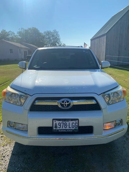 2011 Toyota 4Runner 5th Gen - Image 3 of 10