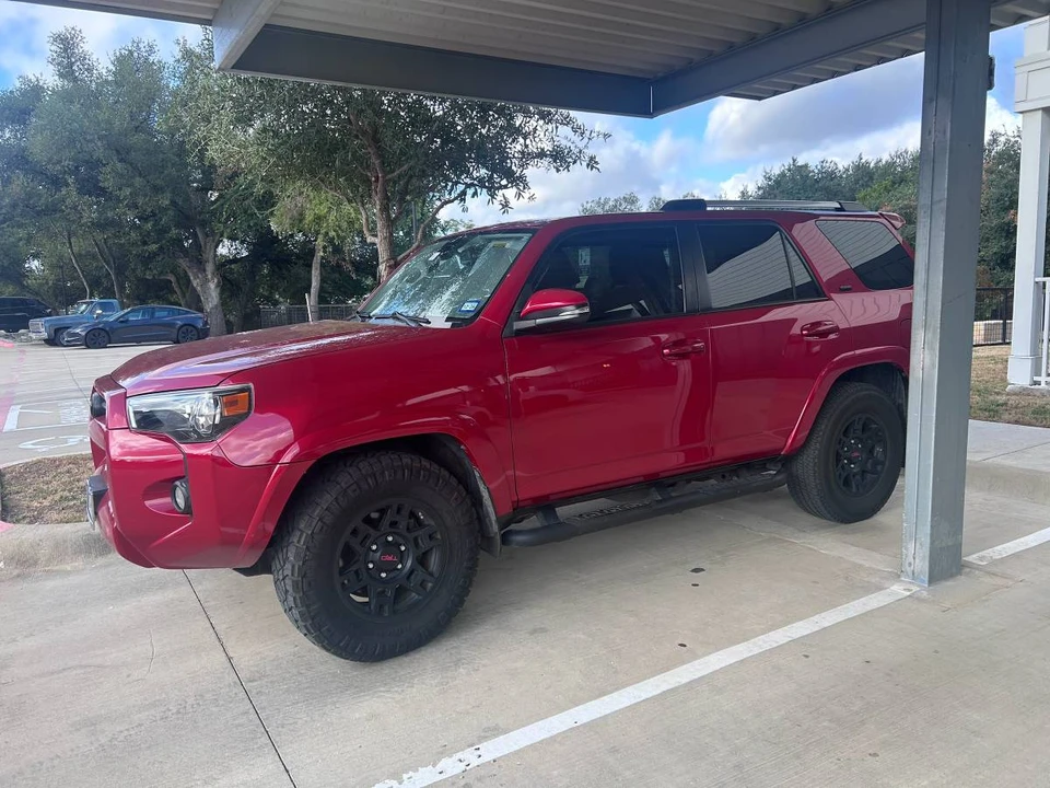 2020 Toyota 4Runner 5th Gen - Image 3 of 4