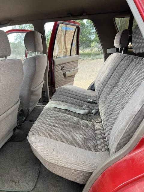 1994 Toyota 4Runner 2nd Gen - Image 5 of 23