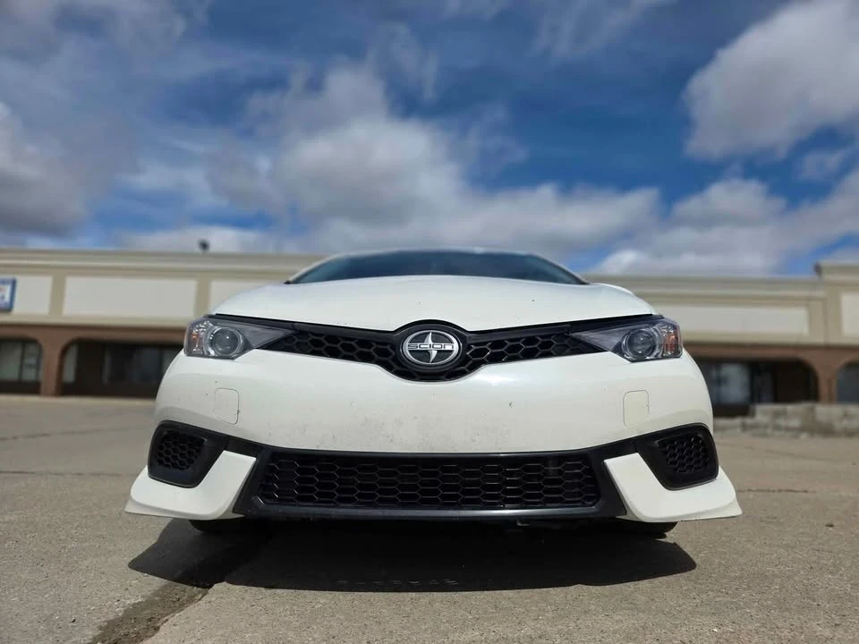 2016 Toyota Corolla 11th Gen - Image 4 of 10