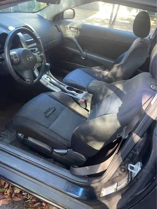 Scion tC - Image 5 of 6
