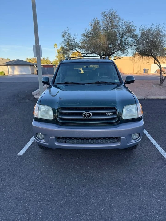2002 Toyota Sequoia 1st Gen - Image 5 of 10