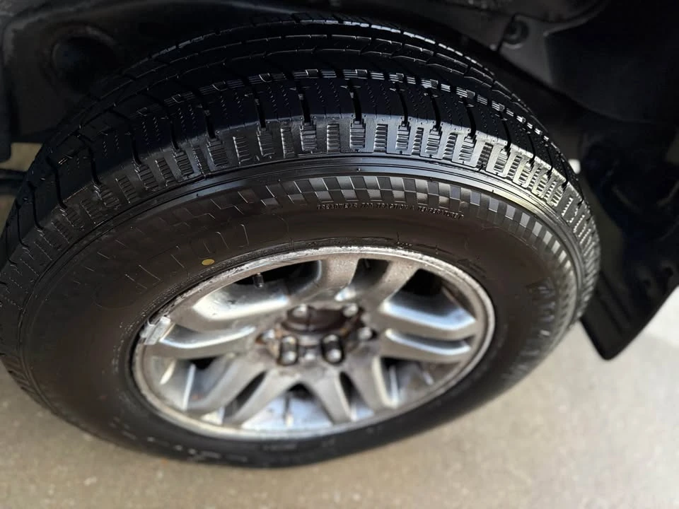 2006 Toyota Sequoia 1st Gen - Image 4 of 10