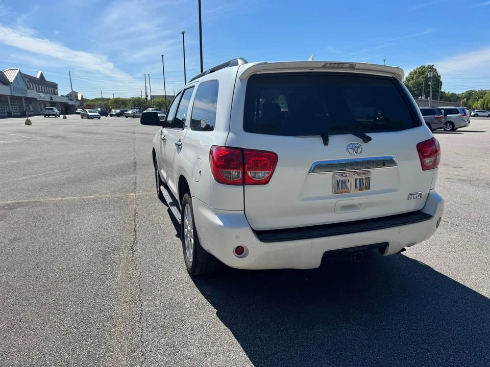 2014 Toyota Sequoia 2nd Gen - Image 3 of 7