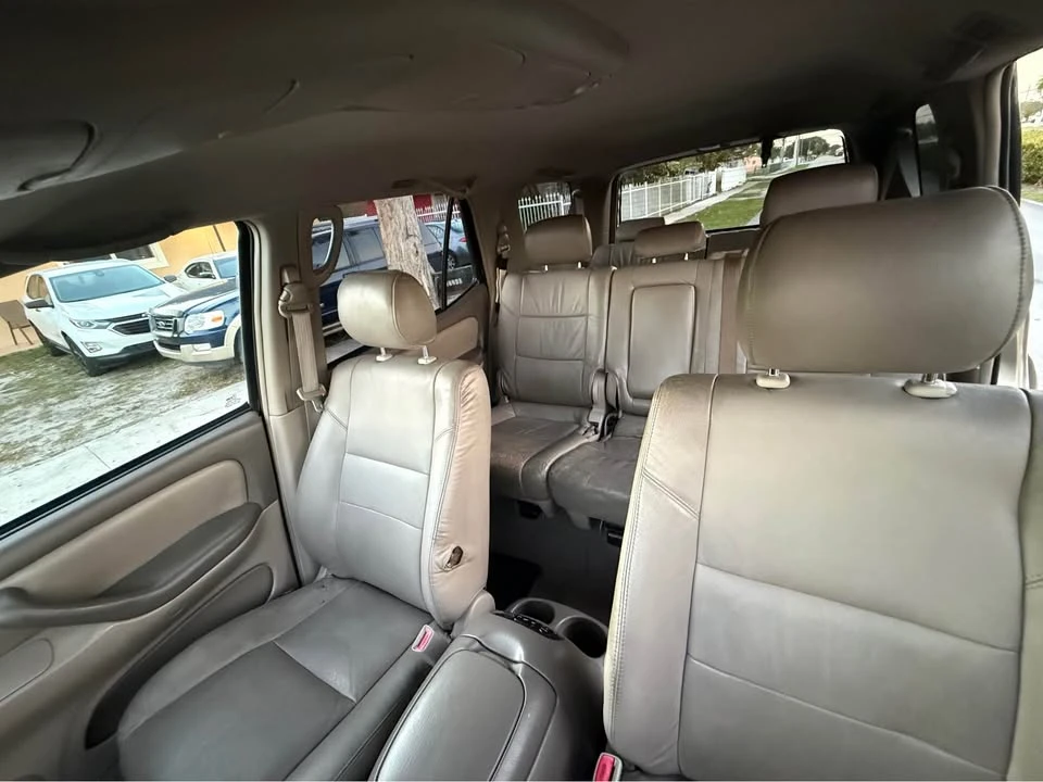 2005 Toyota Sequoia 1st Gen - Image 5 of 9