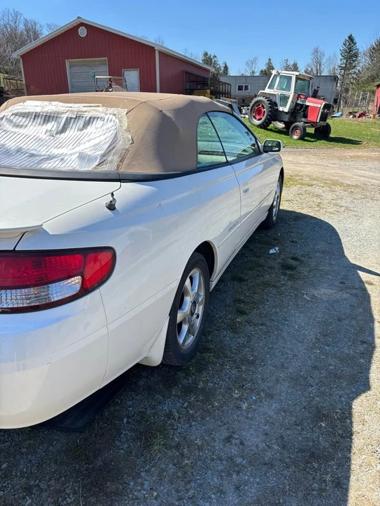 Toyota Solara - Image 5 of 10
