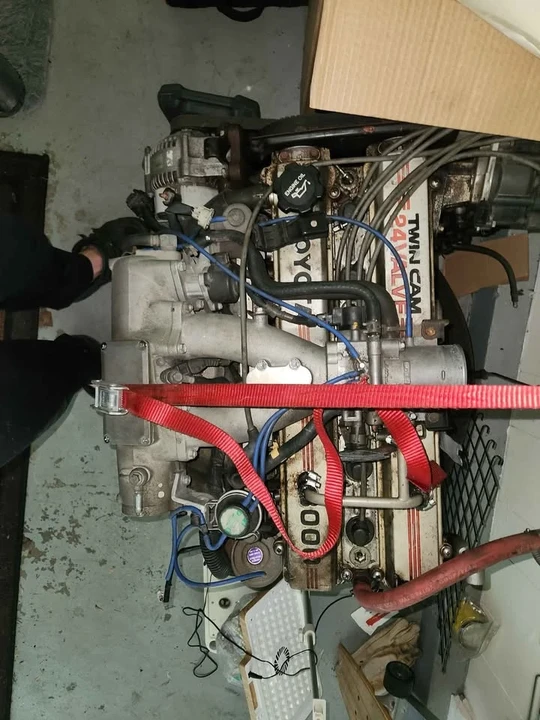 1989 Parts & Memorabilia Engines - Image 2 of 2
