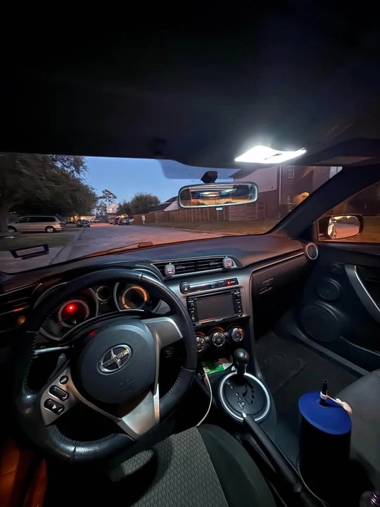 2015 Scion tC - Image 6 of 8
