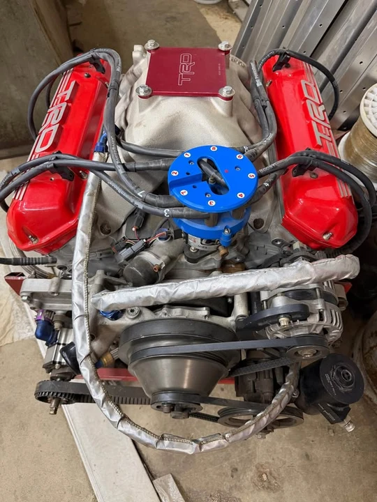 Parts & Memorabilia Engines - Image 4 of 4