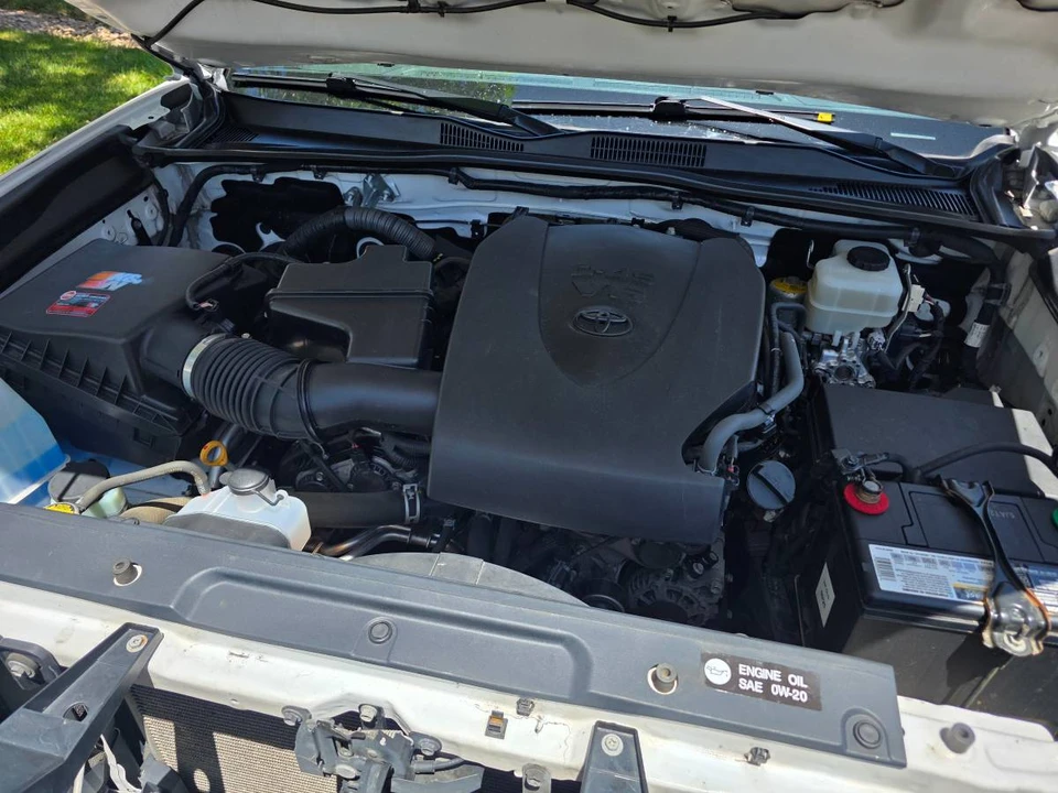2016 Toyota Tacoma 3rd Gen - Image 7 of 8