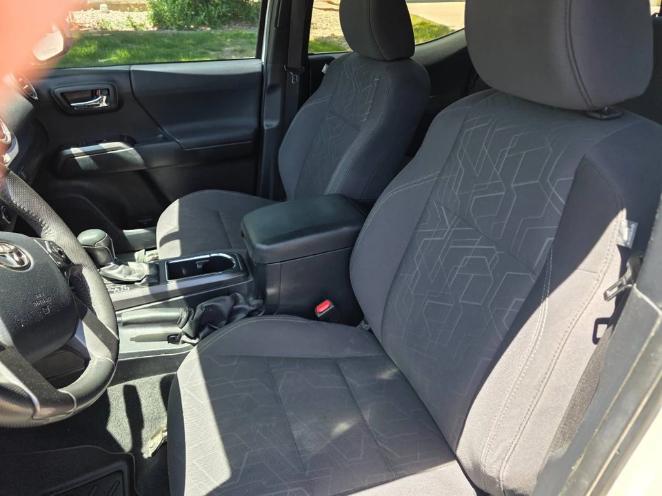 2016 Toyota Tacoma 3rd Gen - Image 4 of 8