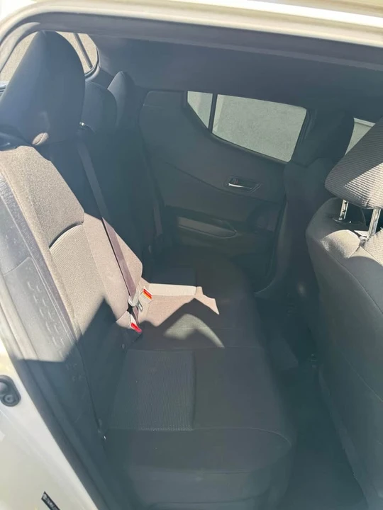 2018 Toyota C-HR - Image 4 of 9