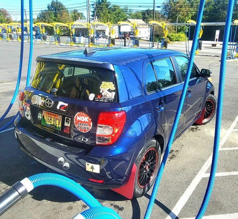 Toyota Yaris - Image 4 of 8