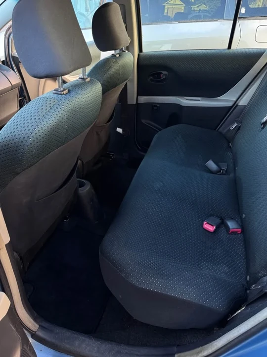 2008 Toyota Yaris - Image 2 of 10