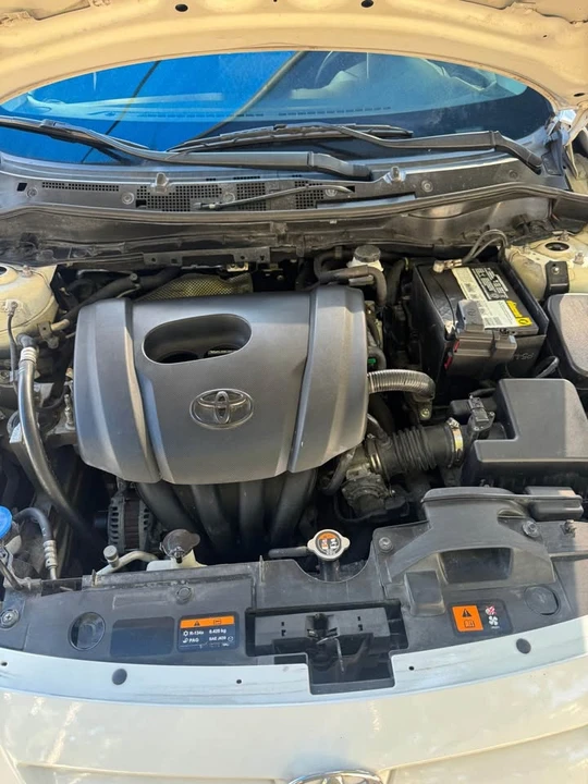2018 Toyota Yaris - Image 4 of 10