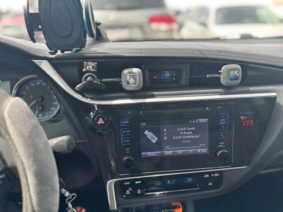 2018 Toyota Corolla 11th Gen - Image 4 of 9