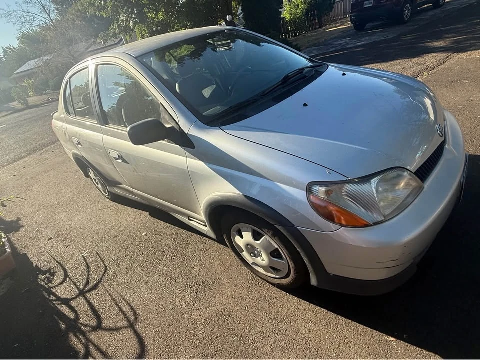 2001 Toyota Echo - Image 5 of 10