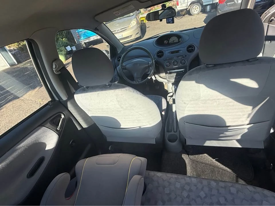 2001 Toyota Echo - Image 8 of 10