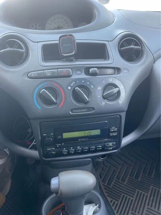 2003 Toyota Echo - Image 5 of 7