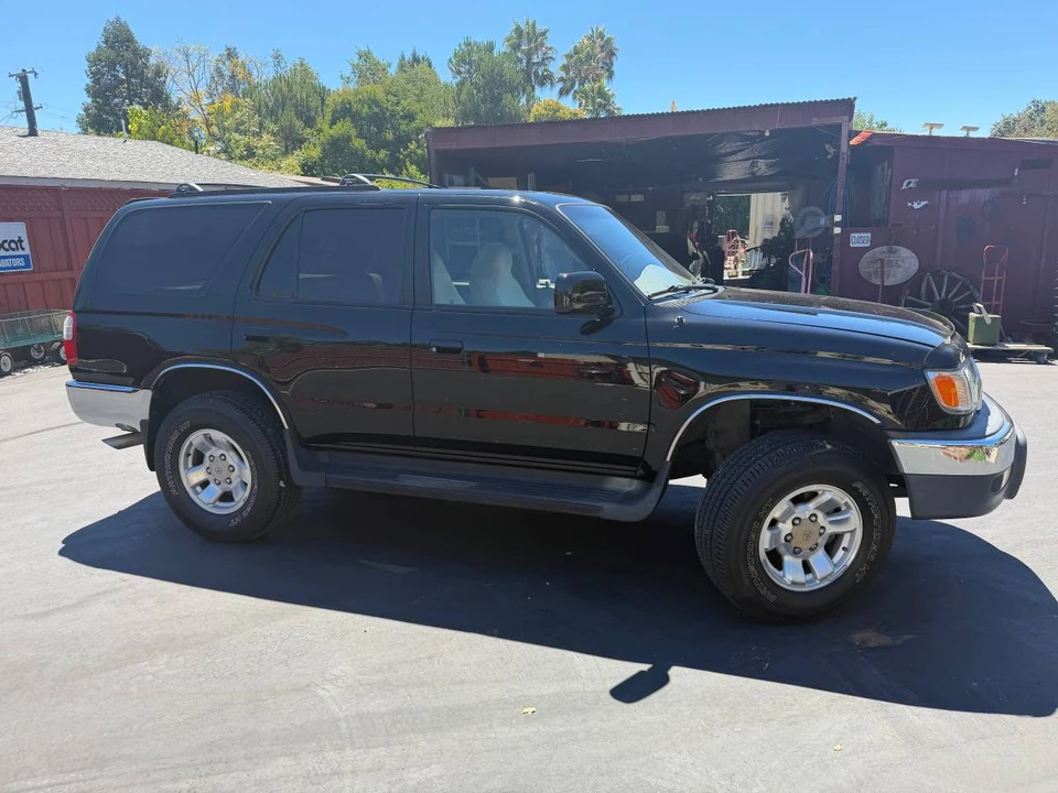 1999 Toyota 4Runner 3rd Gen - Image 8 of 23