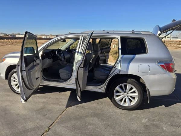2008 Toyota Highlander - Image 8 of 21