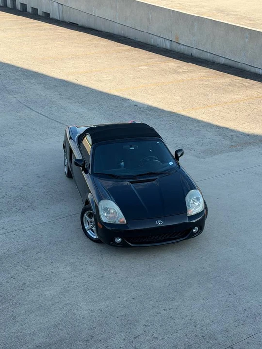 2003 Toyota MR2 Spyder/MR-S - Image 12 of 18